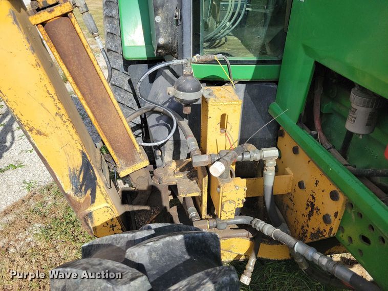 image for item EA2664 2001 John Deere 7210 MFWD tractor