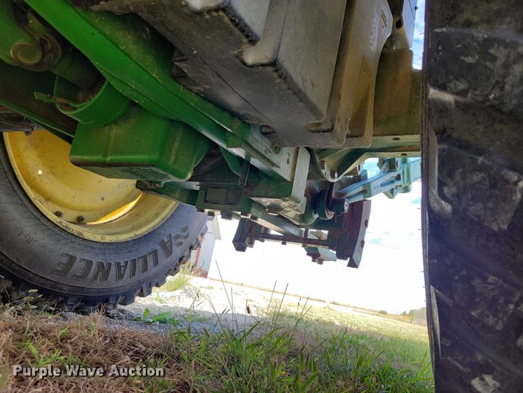 image for item EA2664 2001 John Deere 7210 MFWD tractor