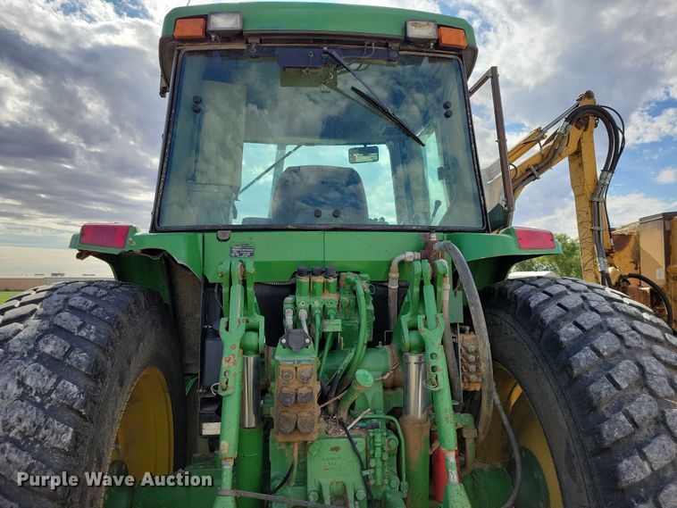 image for item EA2664 2001 John Deere 7210 MFWD tractor
