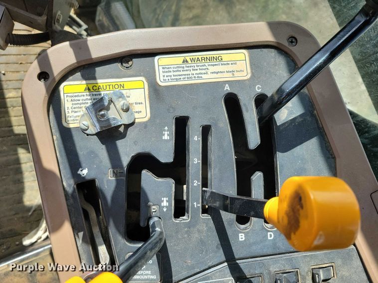 image for item EA2664 2001 John Deere 7210 MFWD tractor