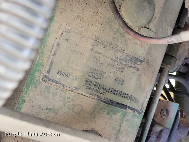 image for item EA2664 2001 John Deere 7210 MFWD tractor