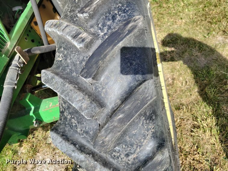 image for item EA2664 2001 John Deere 7210 MFWD tractor