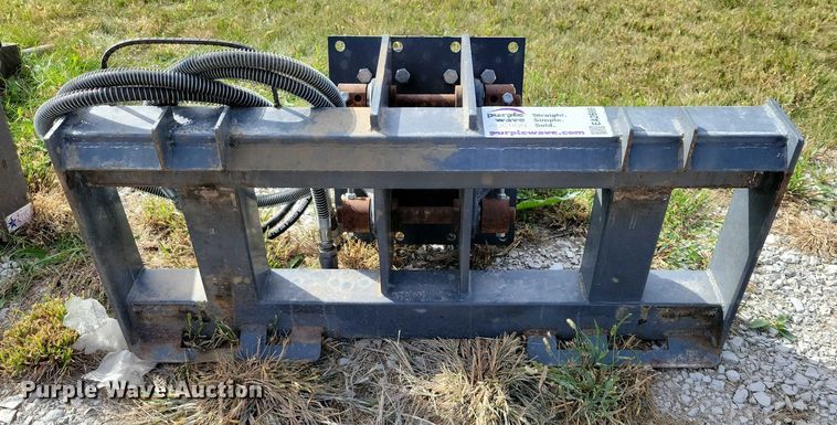 image for item EA2666 United Attachment skid steer breaker