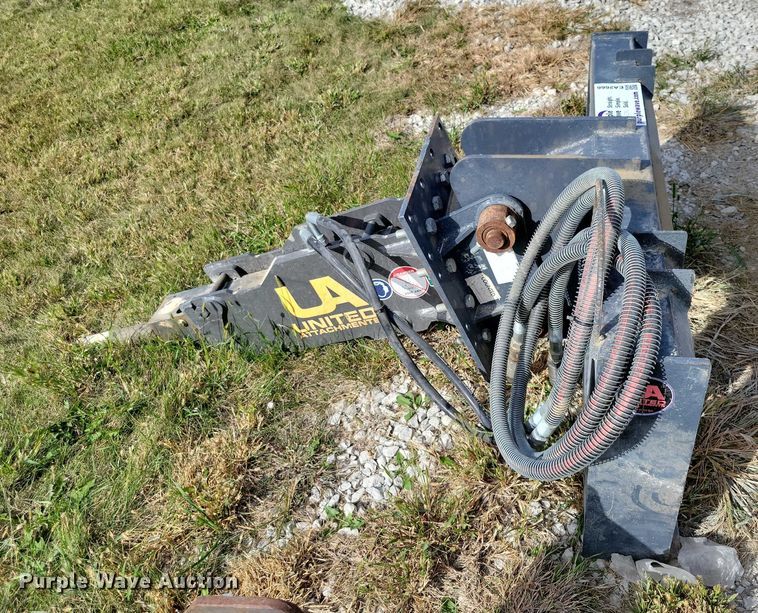 image for item EA2666 United Attachment skid steer breaker