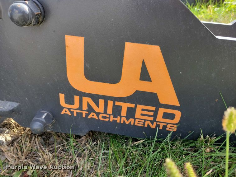 image for item EA2666 United Attachment skid steer breaker