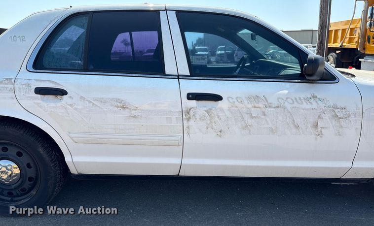 image for item EA6971 2010 Ford Crown Victoria Police Interceptor 