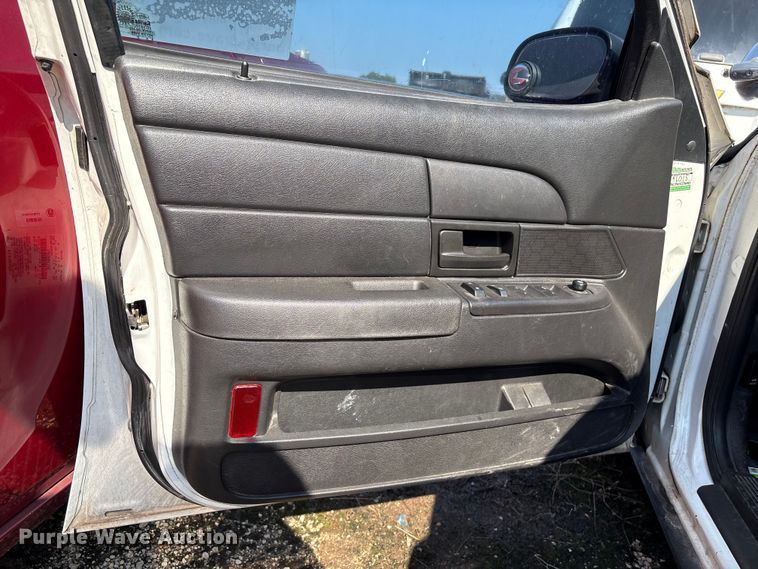 image for item EA6971 2010 Ford Crown Victoria Police Interceptor 