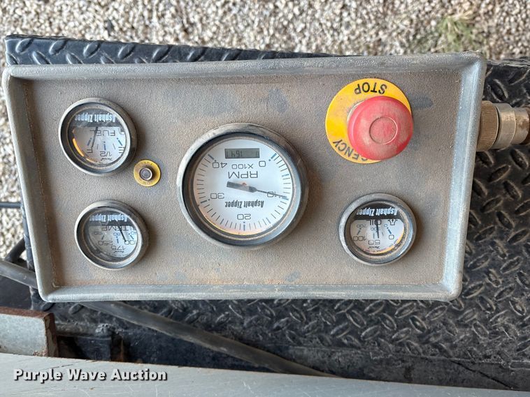 image for item EA7618 2008 Asphalt Zipper AZ-500 cold planer