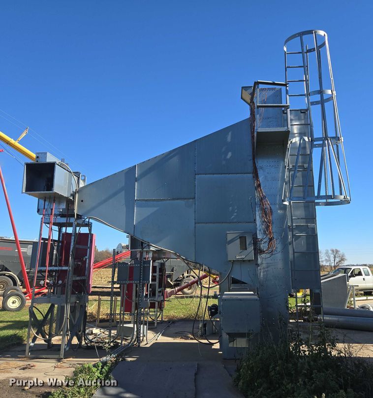 image for item EB1127 Brock Grain Systems HC18-734-WC grain dryer