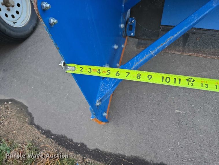 image for item EB1131 Kage KBSS12 wheel loader snow pusher