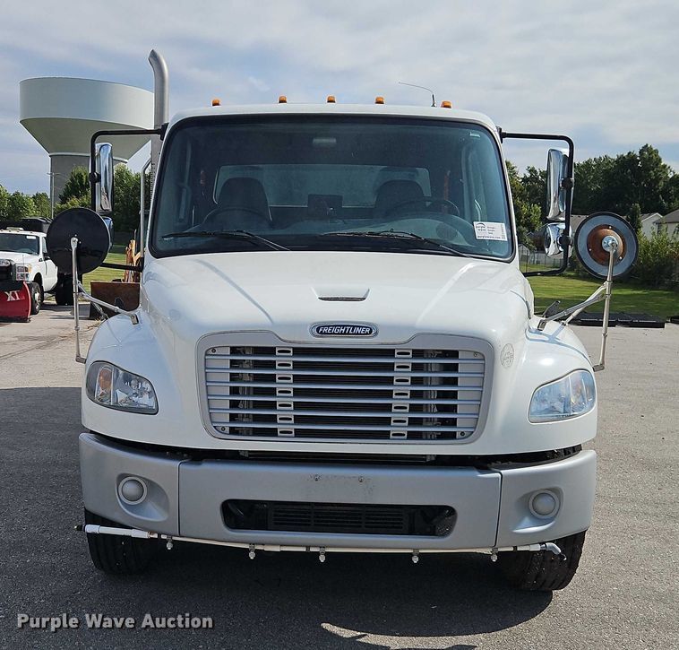 image for item EB8375 2014 Freightliner M2 street sweeper truck