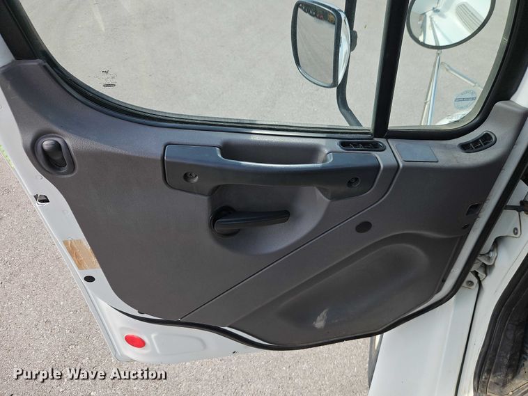 image for item EB8375 2014 Freightliner M2 street sweeper truck