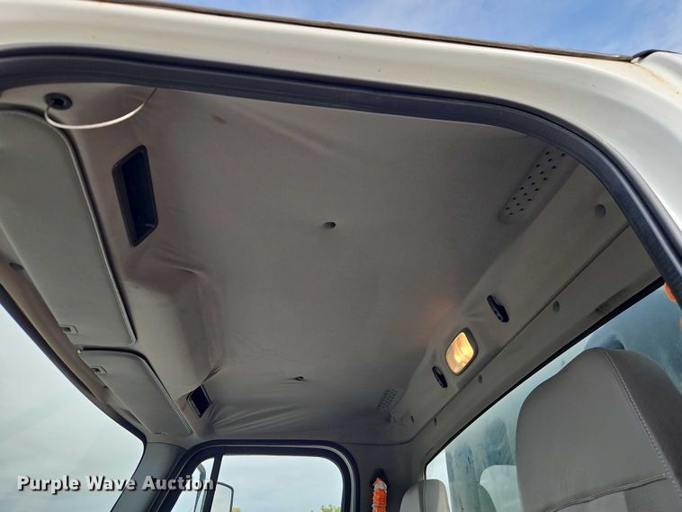 image for item EB8375 2014 Freightliner M2 street sweeper truck