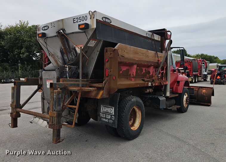 image for item EB8378 2009 International SA525 dump truck