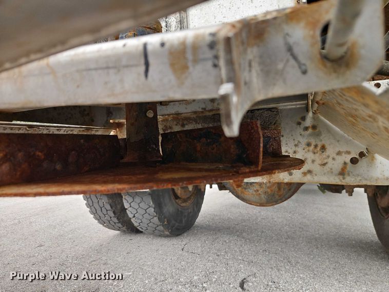 image for item EB8378 2009 International SA525 dump truck