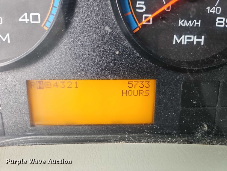 image for item EB8378 2009 International SA525 dump truck