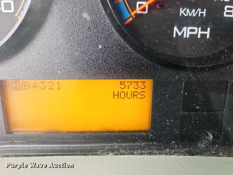 image for item EB8378 2009 International SA525 dump truck