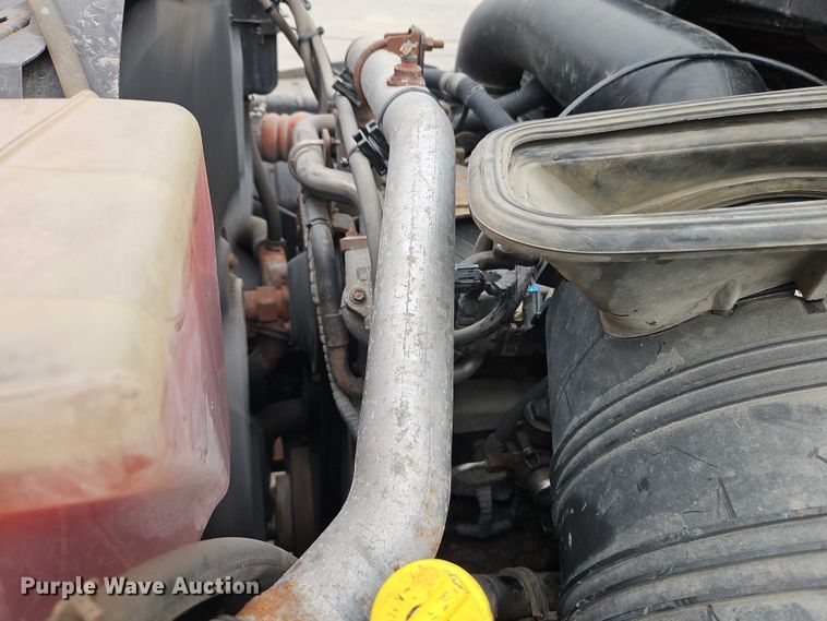 image for item EB8378 2009 International SA525 dump truck