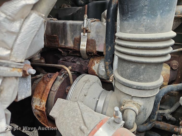 image for item EB8378 2009 International SA525 dump truck