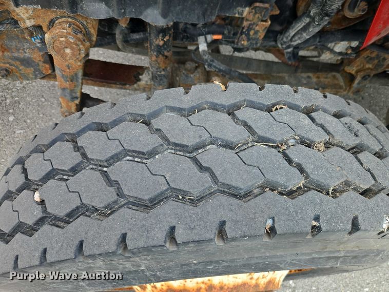 image for item EB8378 2009 International SA525 dump truck