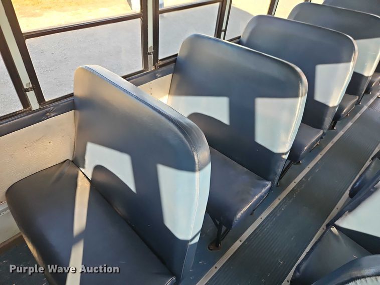 image for item EB8398 2004 Thomas Built school bus