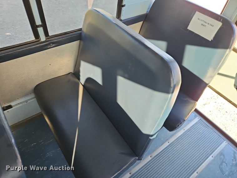 image for item EB8398 2004 Thomas Built school bus