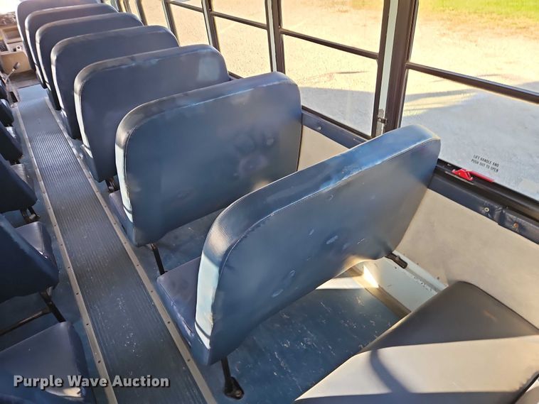 image for item EB8398 2004 Thomas Built school bus