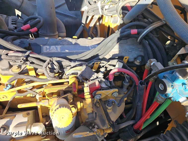 image for item EB8398 2004 Thomas Built school bus