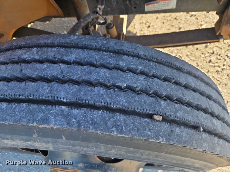 image for item EB8398 2004 Thomas Built school bus