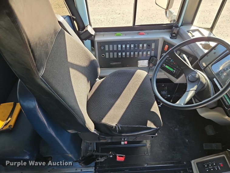 image for item EB8399 2004 Thomas Built school bus