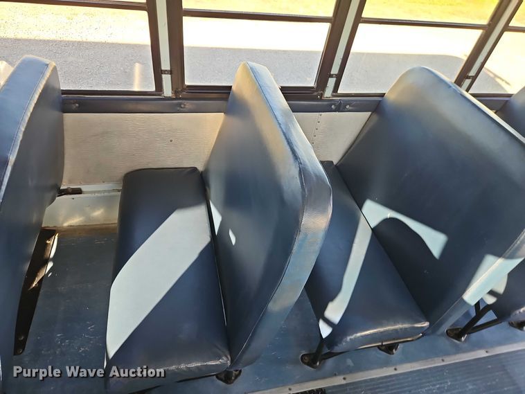 image for item EB8399 2004 Thomas Built school bus