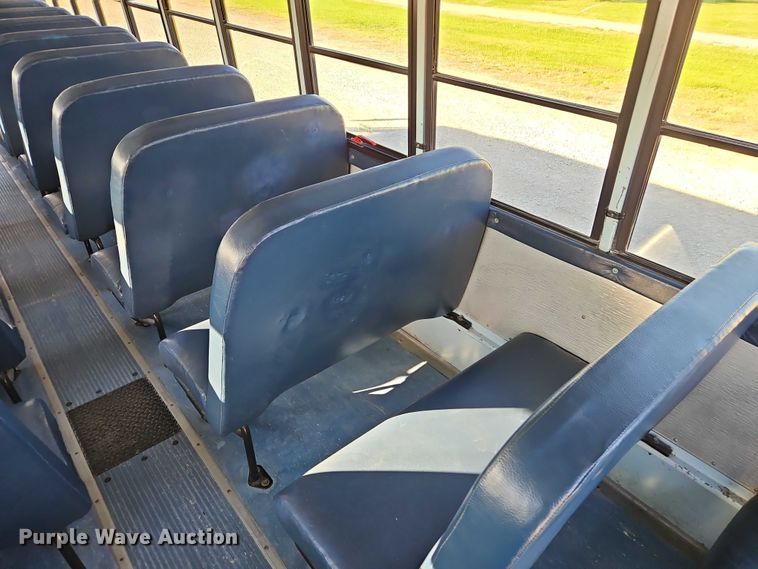 image for item EB8399 2004 Thomas Built school bus