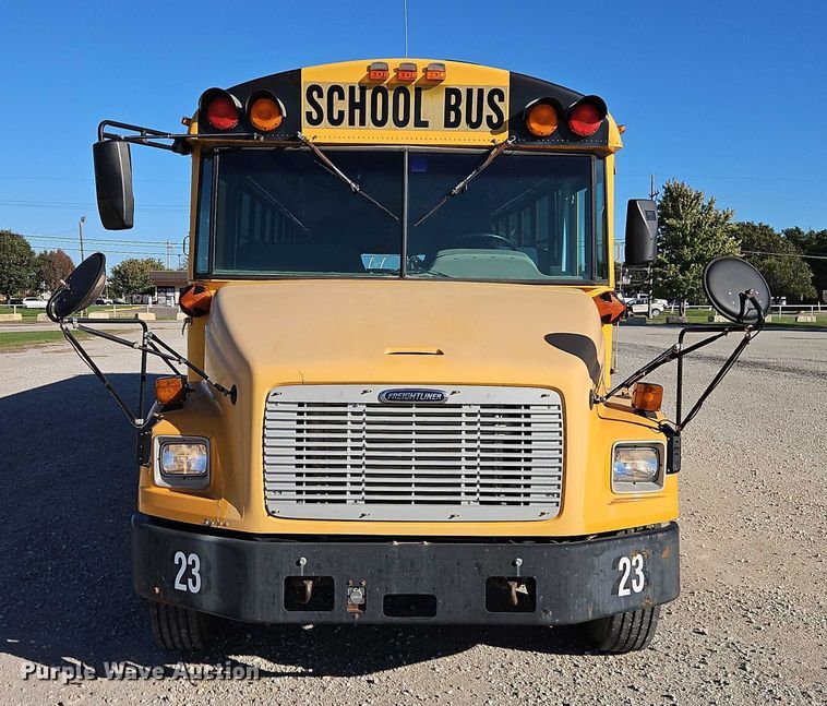 image for item EB8400 2004 Thomas Built school bus