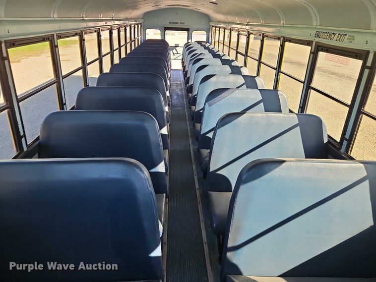 image for item EB8400 2004 Thomas Built school bus