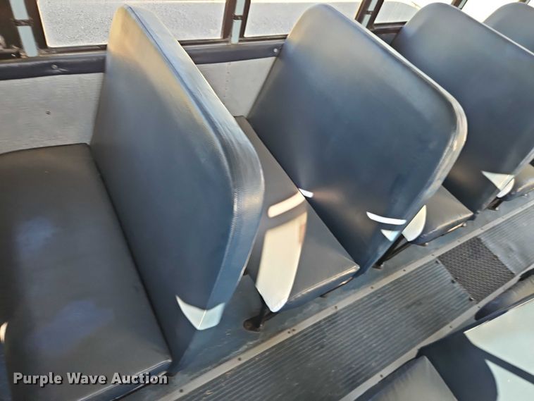 image for item EB8400 2004 Thomas Built school bus