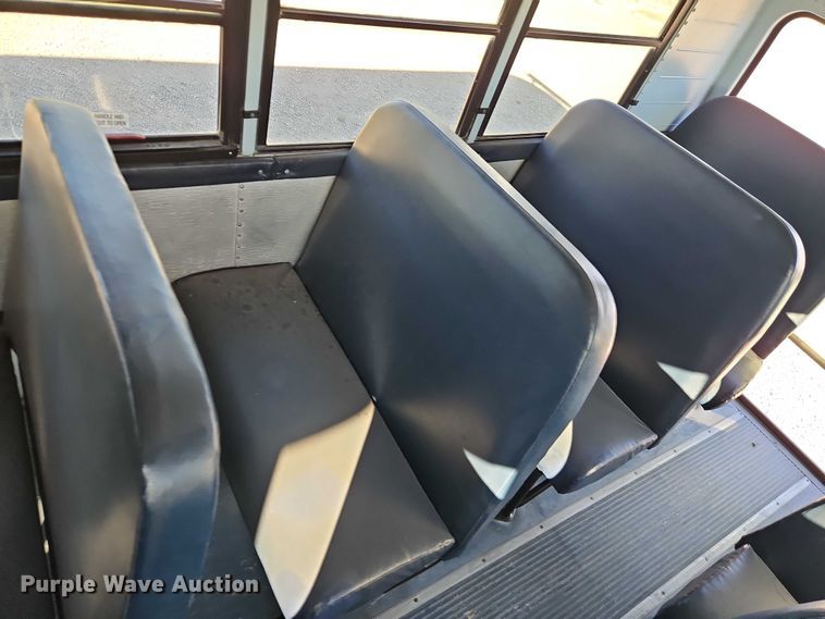 image for item EB8400 2004 Thomas Built school bus