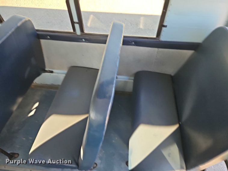 image for item EB8400 2004 Thomas Built school bus