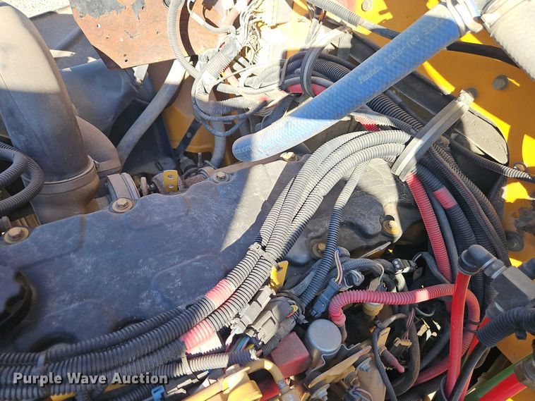 image for item EB8400 2004 Thomas Built school bus