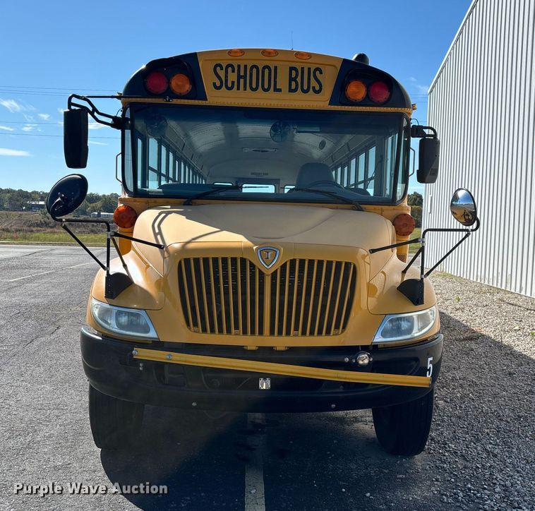 image for item ED2303 2005 International PB105 school bus