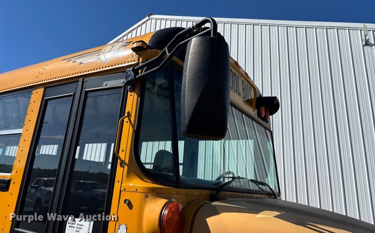 image for item ED2303 2005 International PB105 school bus