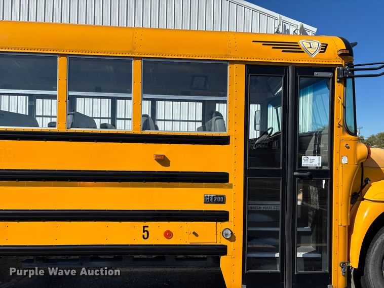 image for item ED2303 2005 International PB105 school bus