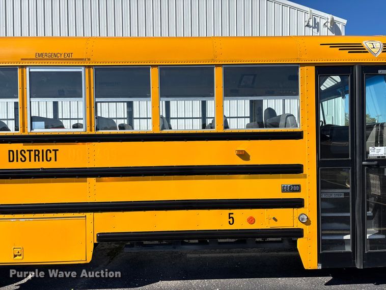 image for item ED2303 2005 International PB105 school bus