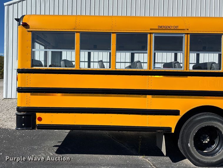 image for item ED2303 2005 International PB105 school bus