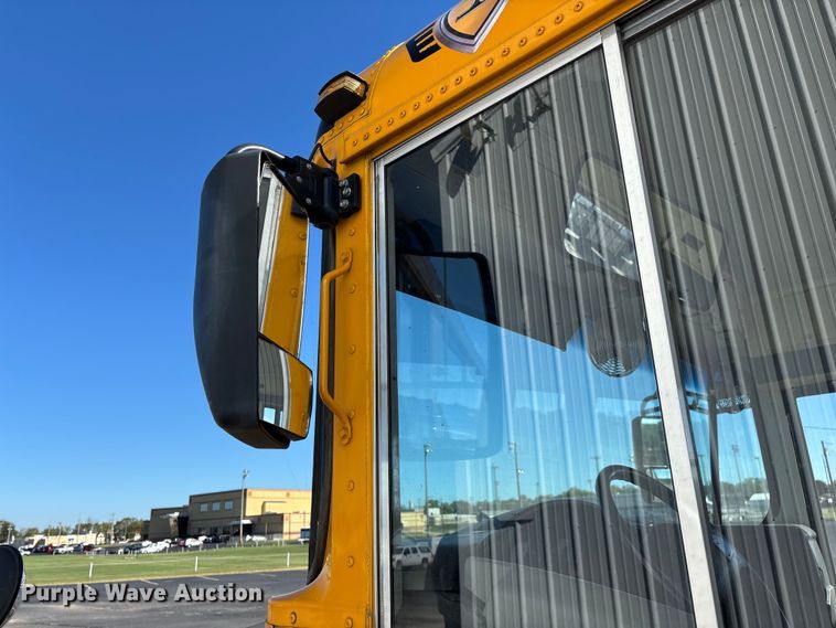 image for item ED2303 2005 International PB105 school bus