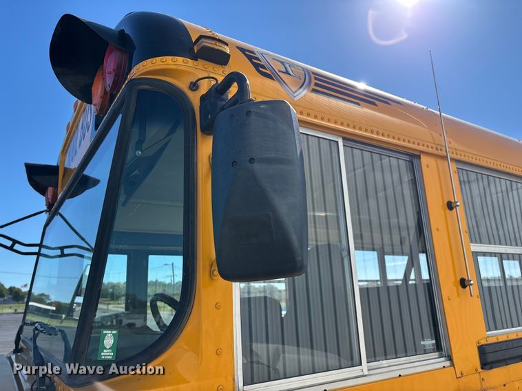 image for item ED2303 2005 International PB105 school bus