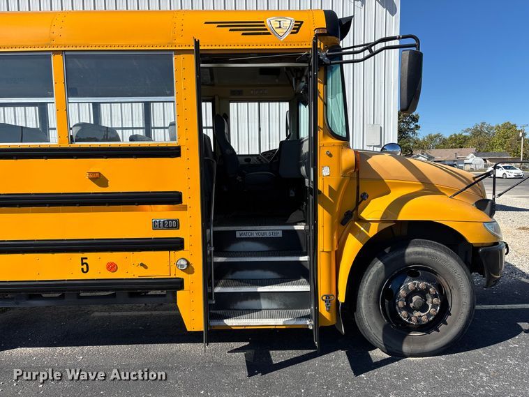 image for item ED2303 2005 International PB105 school bus