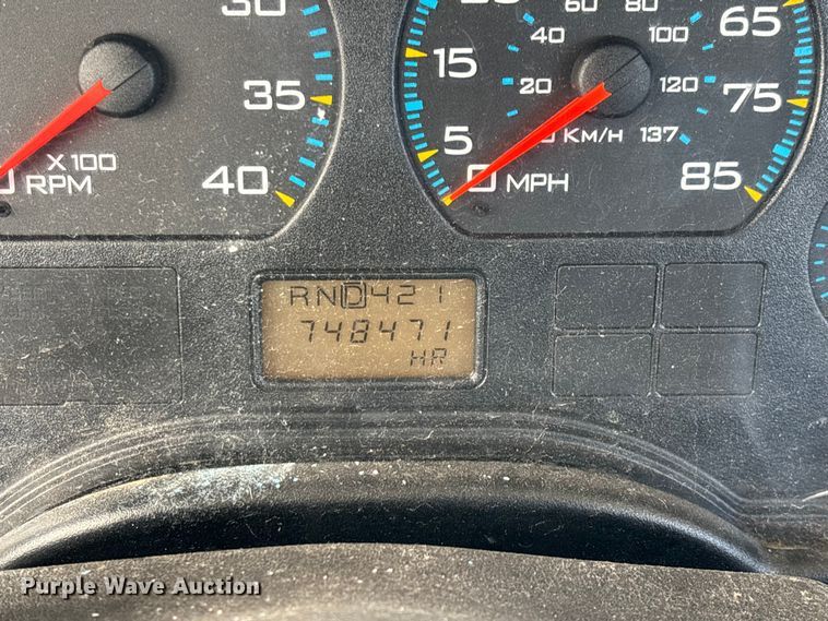 image for item ED2303 2005 International PB105 school bus