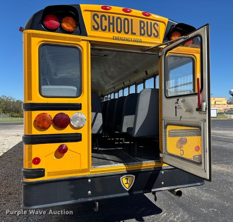 image for item ED2303 2005 International PB105 school bus