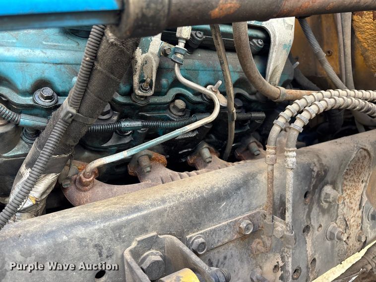 image for item ED2303 2005 International PB105 school bus