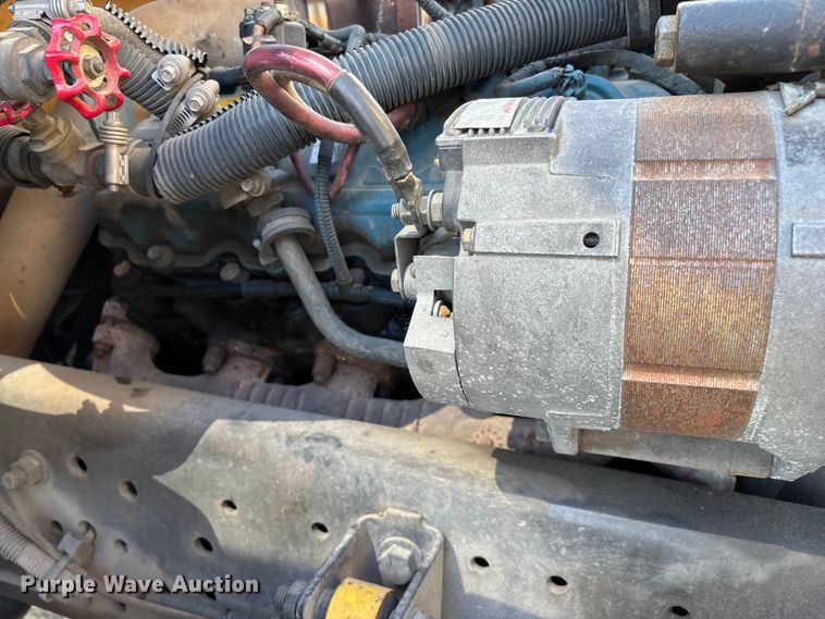 image for item ED2303 2005 International PB105 school bus